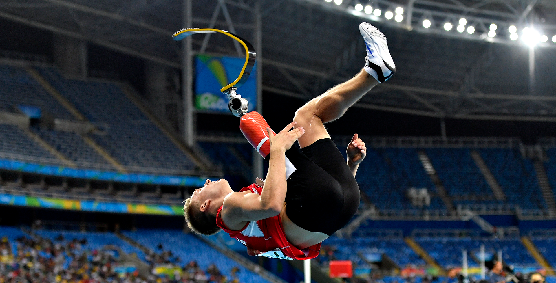 能遮蔽她們 能遮蔽她們